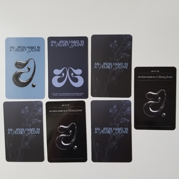 Jini's 1st Mini Album, "An Iron Hand In A Velvet Glove" (Iron Hand vers) - Picture 10 of 10